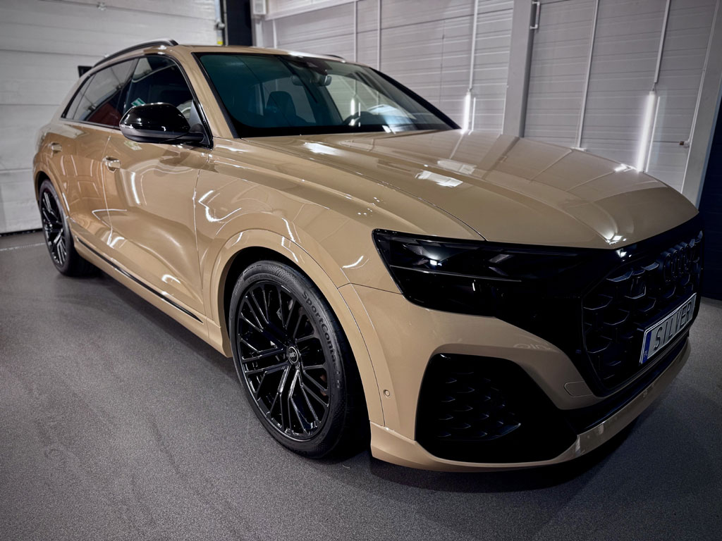 Audi Q8 po aplikacji folii PPF na froncie – realizacja Silver Detailing