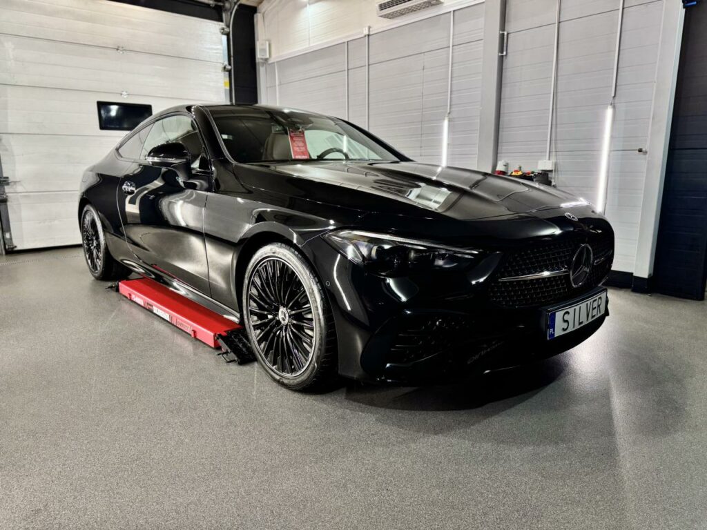 Mercedes CLE 2024 po korekcie lakieru One Step w studiu Silver Detailing