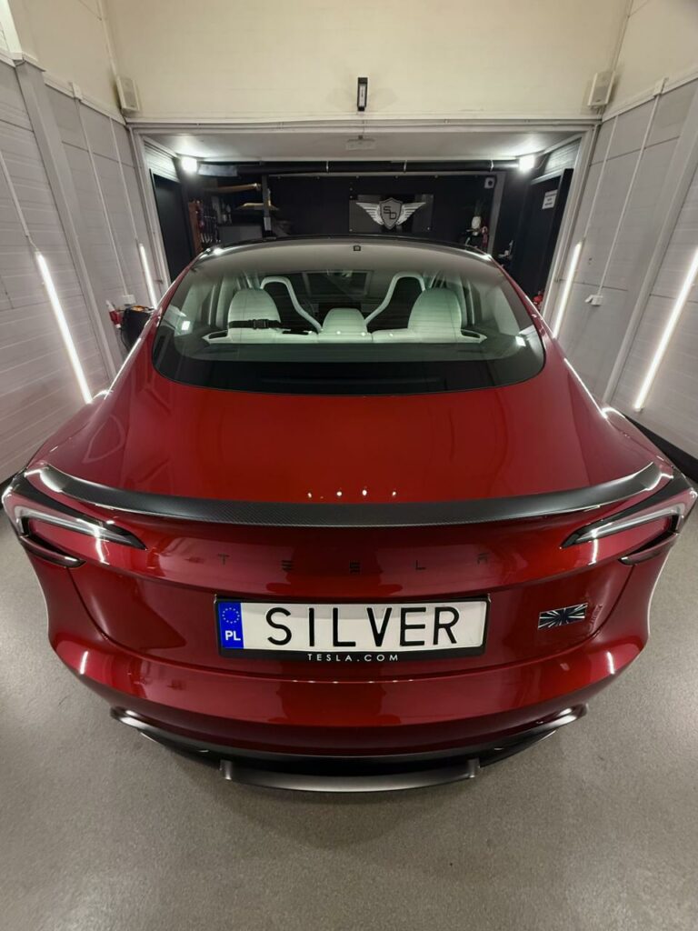 Tesla Model 3 Performance zabezpieczona folią ochronną PPF
