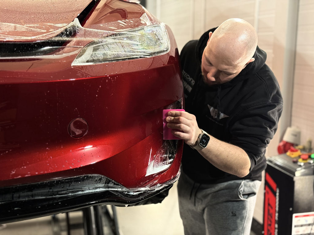 Aplikacja folii PPF na samochodzie – zabezpieczenie lakieru w Silver Detailing