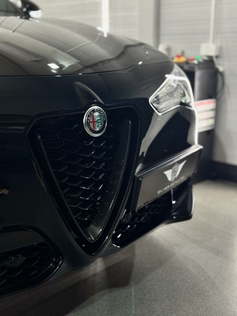 Przód Alfa Romeo Stelvio Veloce po aplikacji powłoki kompozytowej