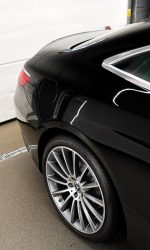 Tylny bok Mercedesa Klasy S po renowacji lakieru