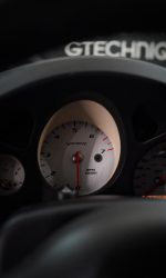 Zegary Dodge’a Vipera po detailingu i odświeżeniu wnętrza
