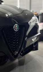 Przód Alfa Romeo Stelvio Veloce po aplikacji powłoki kompozytowej
